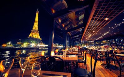 DINNER CRUISE ON THE SEINE RIVER AT 9 PM