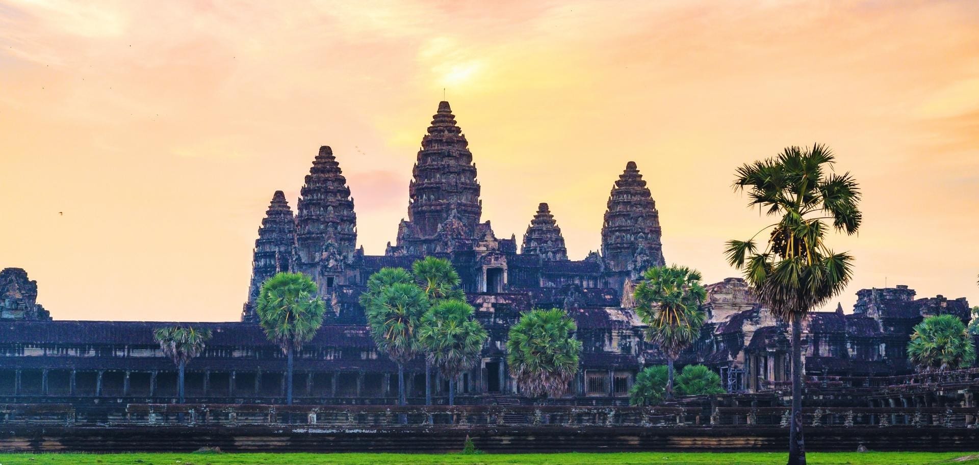 Angkor Wat al amanecer